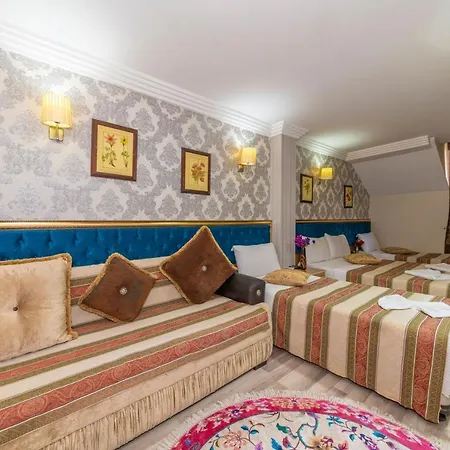 מלון Ista Palace