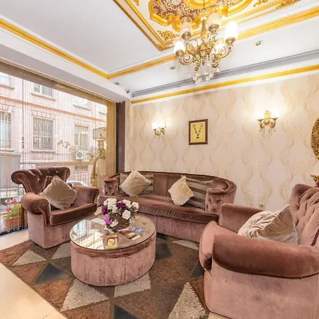 Ista Palace