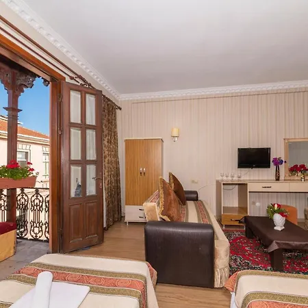 Ista Palace 3*
